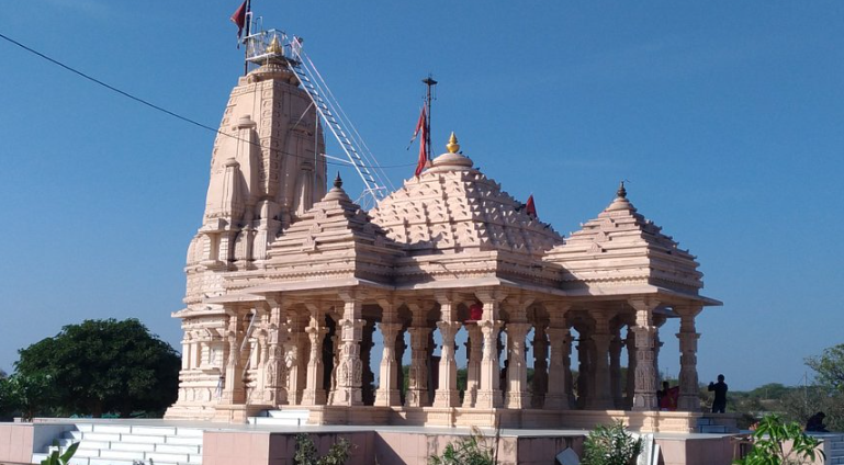 Mini Pavagadh, Gandhinagar, Gujarat - Vushii.com Mini Pavagadh, Gandhinagar, Gujarat - Vushii.com